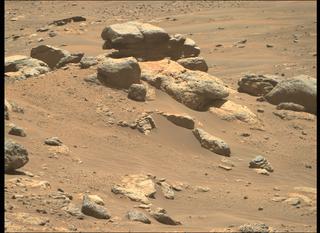 View image taken on Mars, Mars Perseverance Sol 246: Right Mastcam-Z Camera