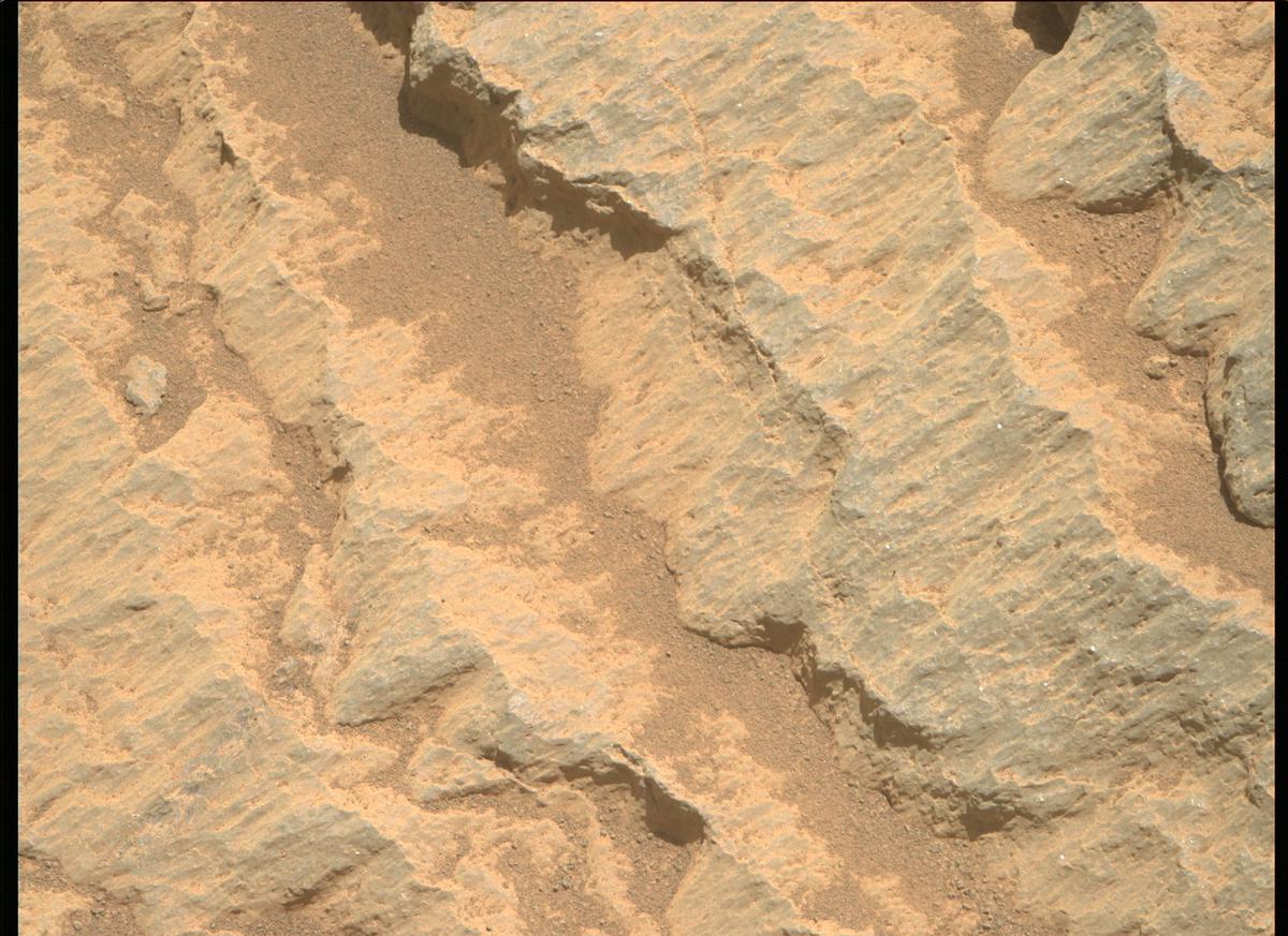 This image was taken by MCZ_RIGHT onboard NASA's Mars rover Perseverance on Sol 249