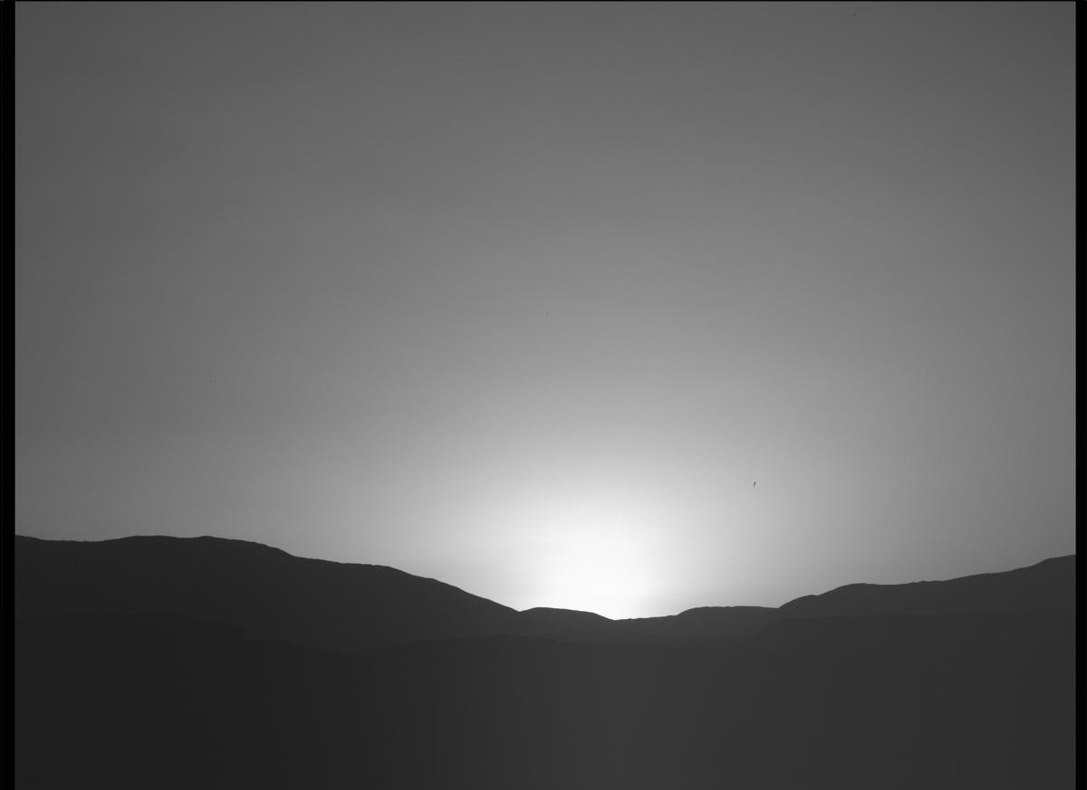This image was taken by MCZ_RIGHT onboard NASA's Mars rover Perseverance on Sol 257
