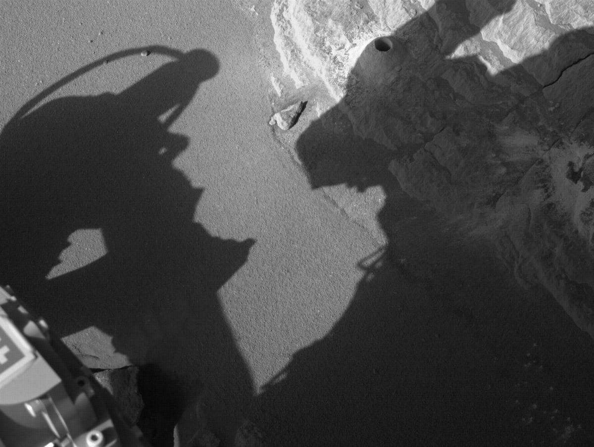 This image was taken by NAVCAM_LEFT onboard NASA's Mars rover Perseverance on Sol 262