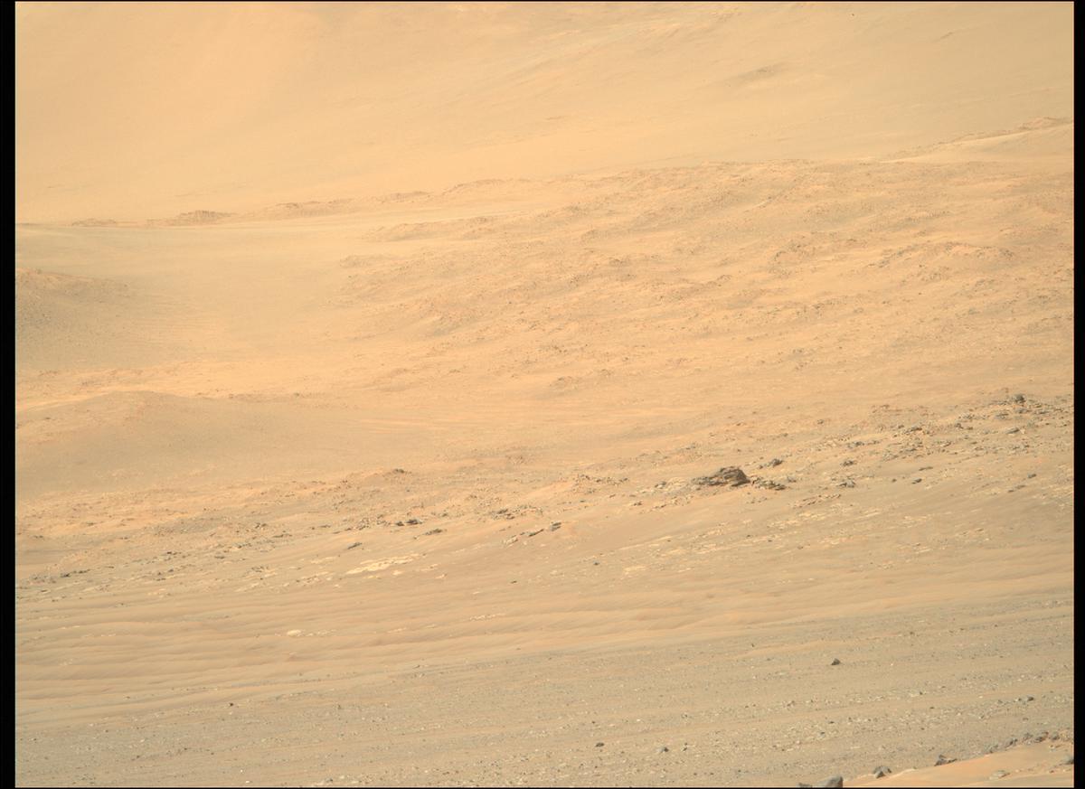 This image was taken by MCZ_RIGHT onboard NASA's Mars rover Perseverance on Sol 266