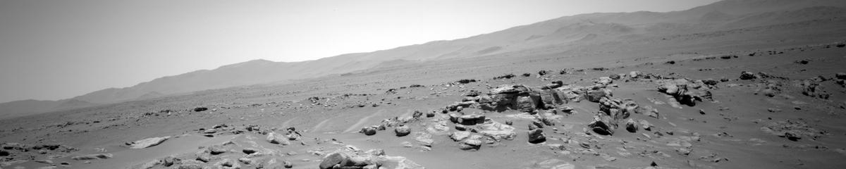 This image was taken by NAVCAM_LEFT onboard NASA's Mars rover Perseverance on Sol 267