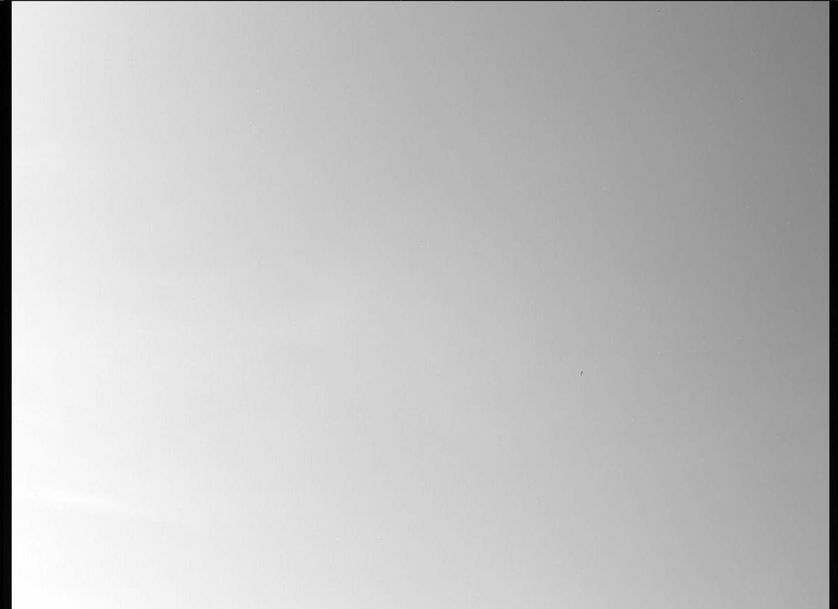 This image was taken by MCZ_RIGHT onboard NASA's Mars rover Perseverance on Sol 270