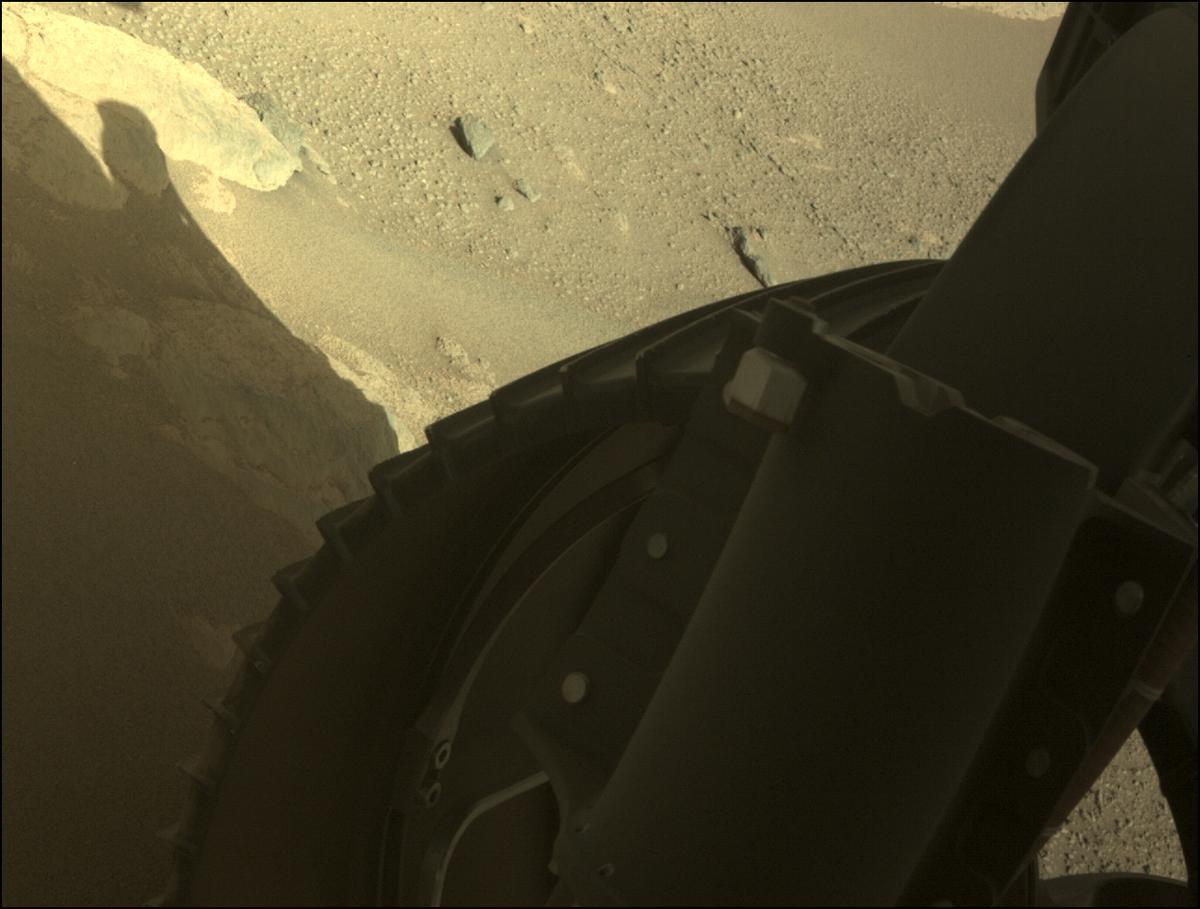 This image was taken by FRONT_HAZCAM_RIGHT_A onboard NASA's Mars rover Perseverance on Sol 271