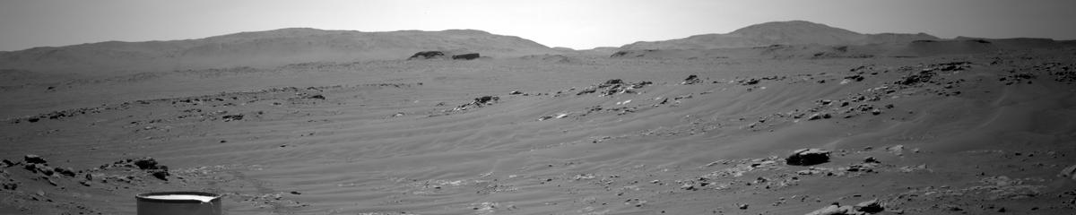 This image was taken by NAVCAM_LEFT onboard NASA's Mars rover Perseverance on Sol 271