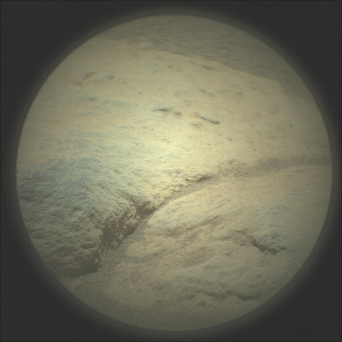 This image was taken by SUPERCAM_RMI onboard NASA's Mars rover Perseverance on Sol 274