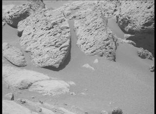 View image taken on Mars, Mars Perseverance Sol 274: Left Mastcam-Z Camera
