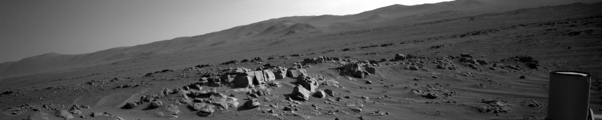 This image was taken by NAVCAM_LEFT onboard NASA's Mars rover Perseverance on Sol 275
