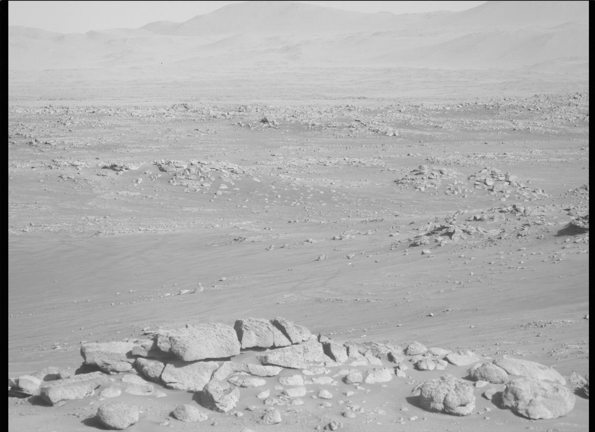 This image was taken by MCZ_LEFT onboard NASA's Mars rover Perseverance on Sol 279