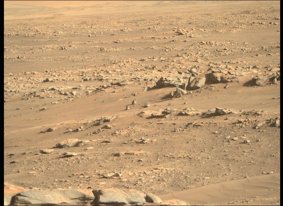 This image was taken by MCZ_RIGHT onboard NASA's Mars rover Perseverance on Sol 279