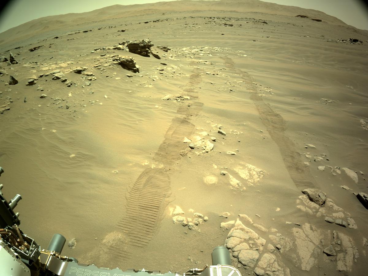 This image was taken by NAVCAM_LEFT onboard NASA's Mars rover Perseverance on Sol 280