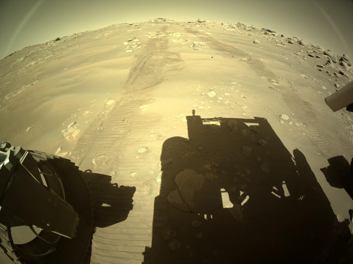 This image was taken by REAR_HAZCAM_LEFT onboard NASA's Mars rover Perseverance on Sol 280