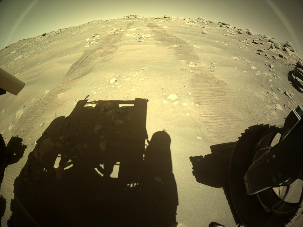 This image was taken by REAR_HAZCAM_RIGHT onboard NASA's Mars rover Perseverance on Sol 280