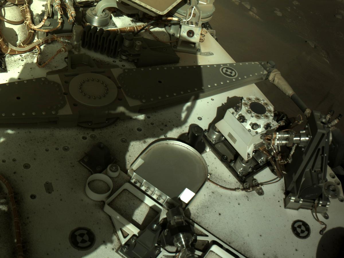 This image was taken by NAVCAM_RIGHT onboard NASA's Mars rover Perseverance on Sol 281