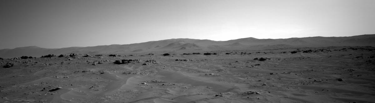 This image was taken by NAVCAM_LEFT onboard NASA's Mars rover Perseverance on Sol 283