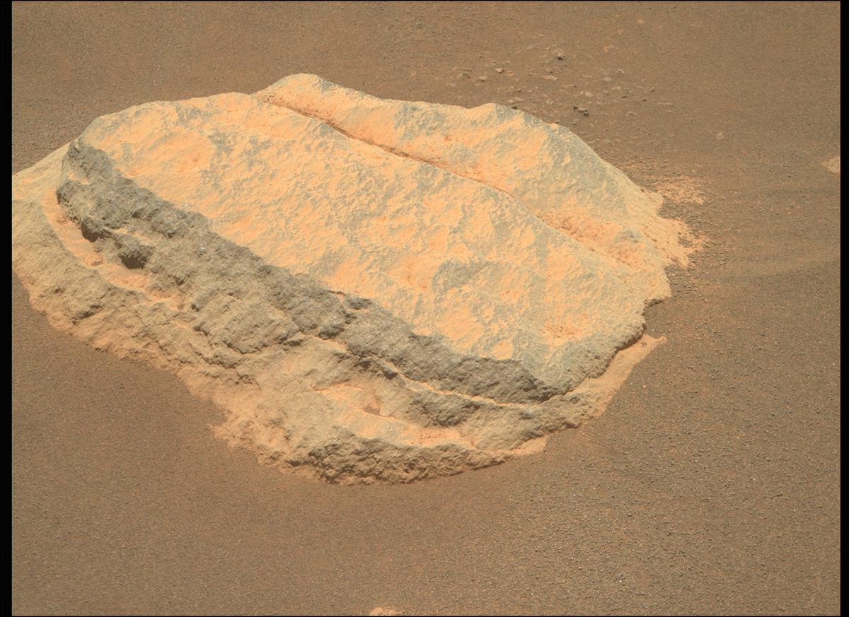 This image was taken by MCZ_RIGHT onboard NASA's Mars rover Perseverance on Sol 285