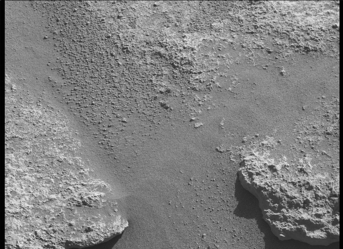 This image was taken by MCZ_LEFT onboard NASA's Mars rover Perseverance on Sol 286