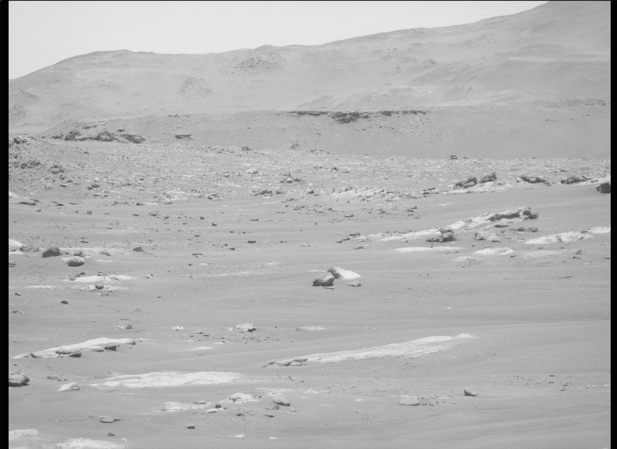 This image was taken by MCZ_RIGHT onboard NASA's Mars rover Perseverance on Sol 286