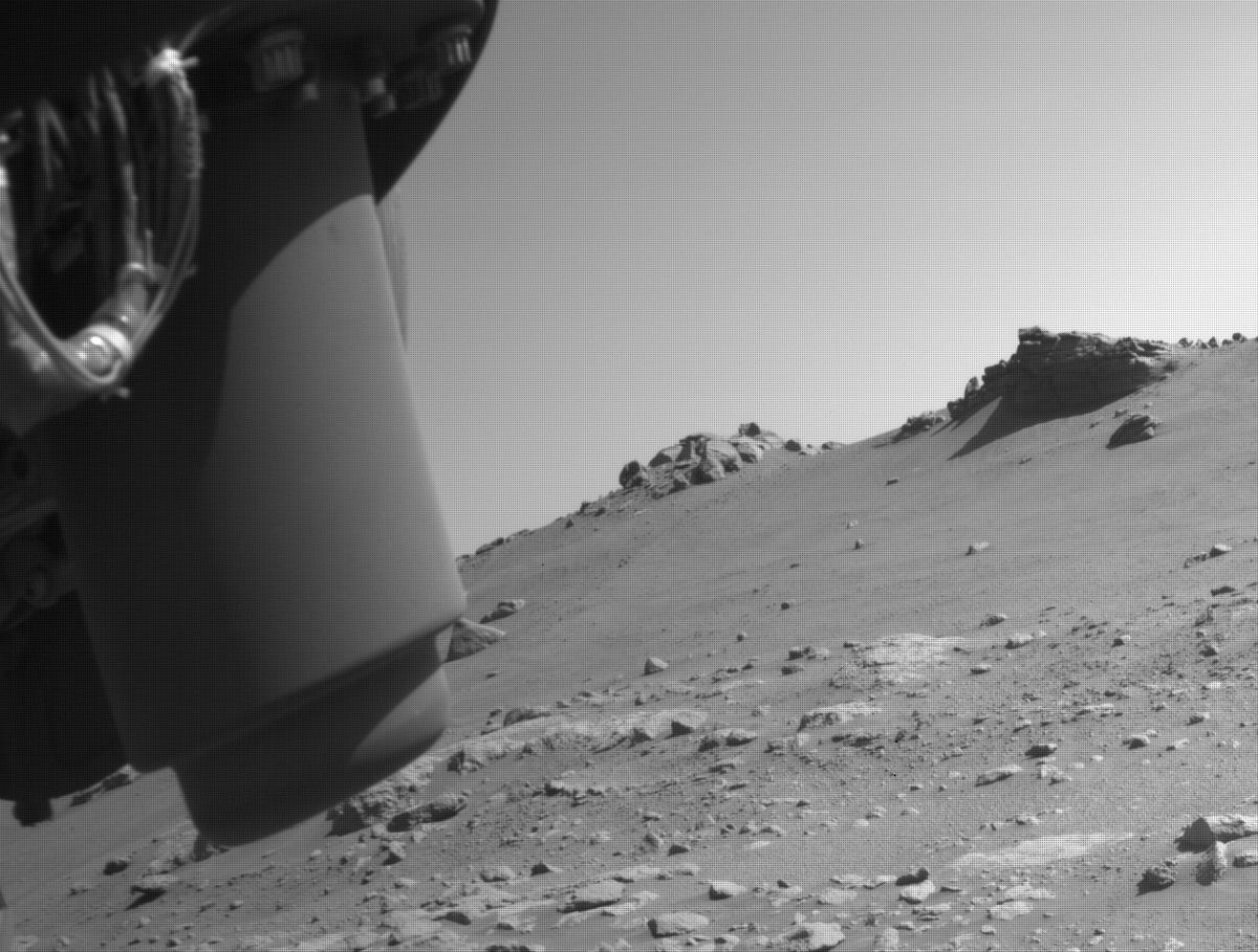 This image was taken by FRONT_HAZCAM_LEFT_A onboard NASA's Mars rover Perseverance on Sol 289