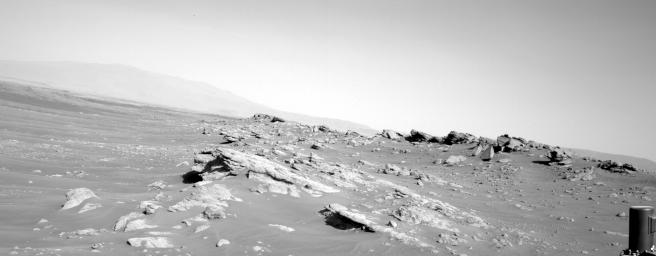 This image was taken by NAVCAM_LEFT onboard NASA's Mars rover Perseverance on Sol 289