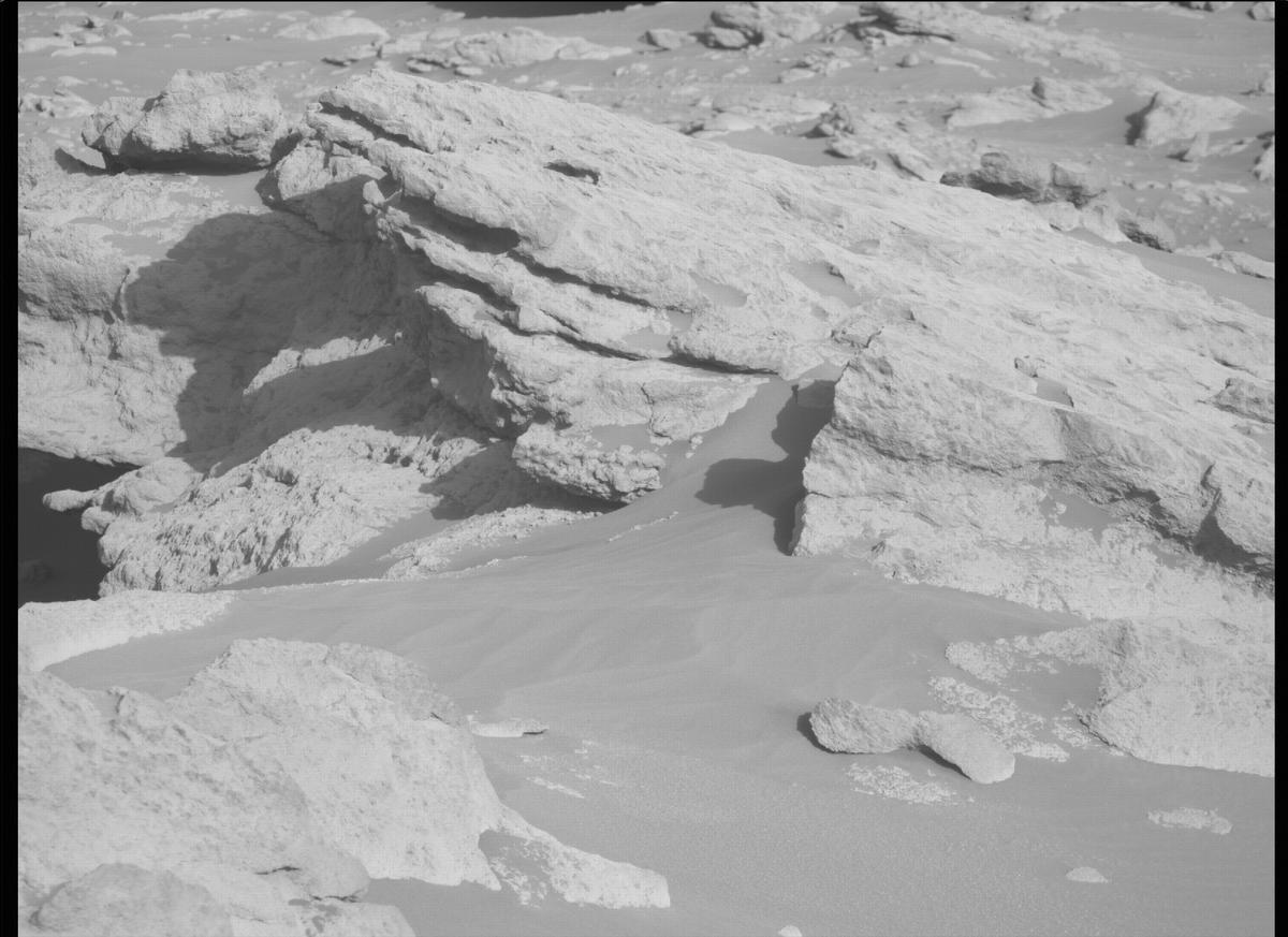 This image was taken by MCZ_RIGHT onboard NASA's Mars rover Perseverance on Sol 289