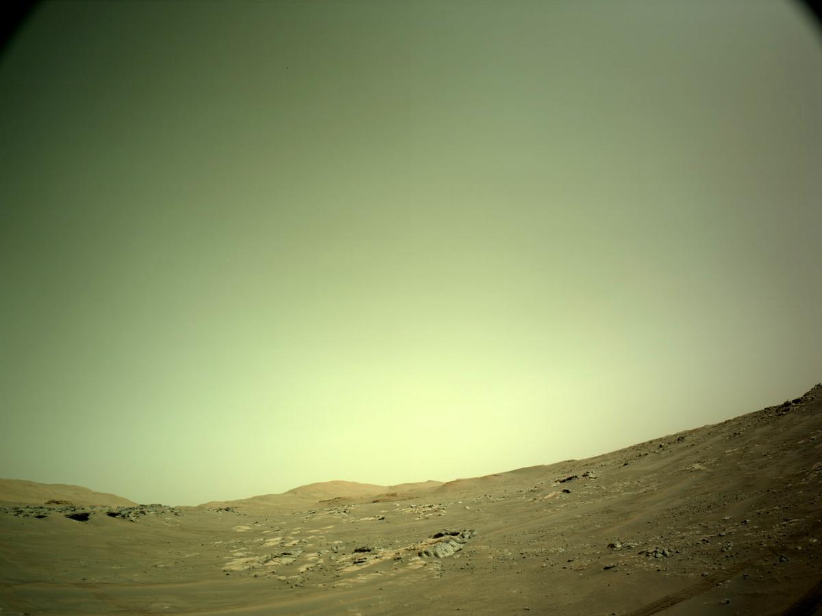 This image was taken by NAVCAM_LEFT onboard NASA's Mars rover Perseverance on Sol 290
