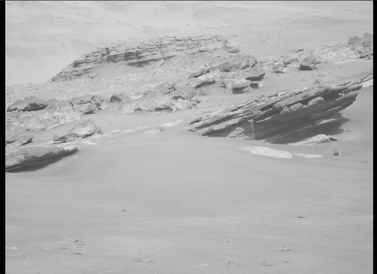 This image was taken by MCZ_LEFT onboard NASA's Mars rover Perseverance on Sol 290