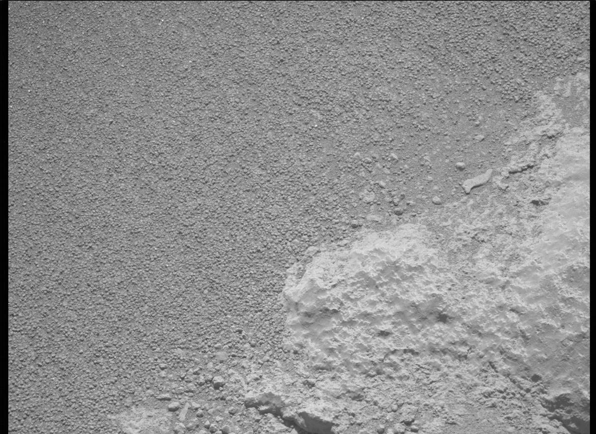 This image was taken by MCZ_LEFT onboard NASA's Mars rover Perseverance on Sol 296