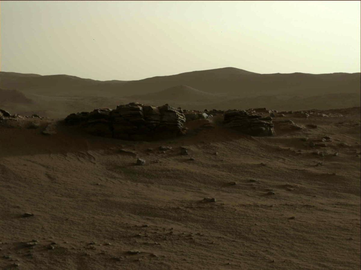 This image was taken by MCZ_LEFT onboard NASA's Mars rover Perseverance on Sol 297