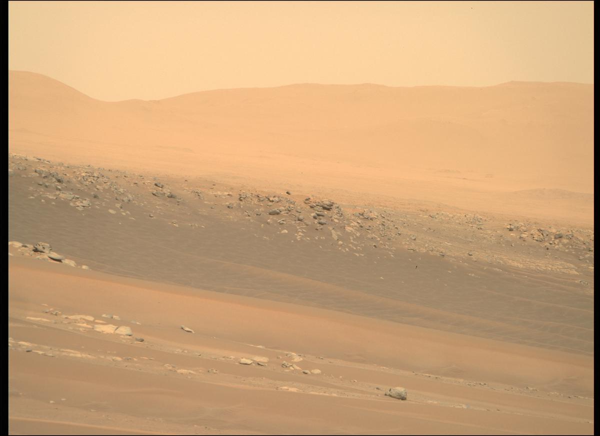 This image was taken by MCZ_RIGHT onboard NASA's Mars rover Perseverance on Sol 298
