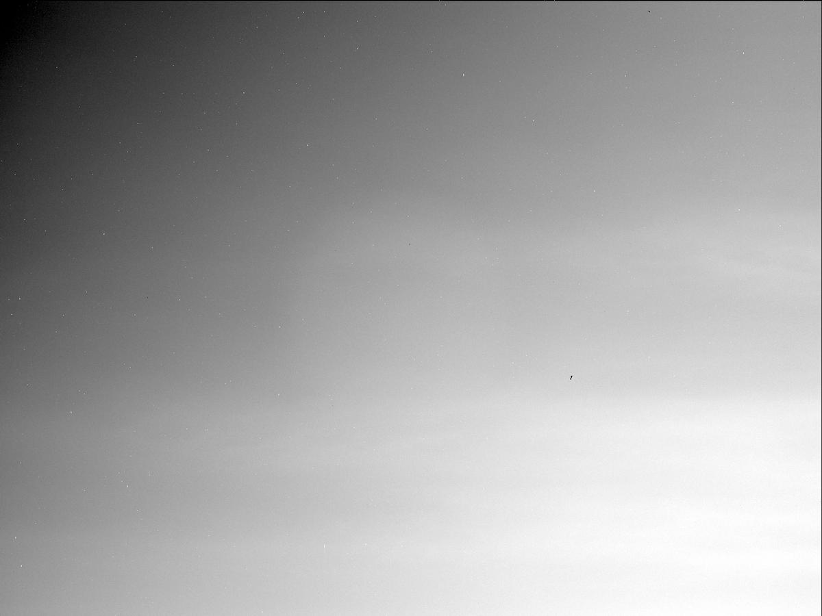 This image was taken by MCZ_RIGHT onboard NASA's Mars rover Perseverance on Sol 300