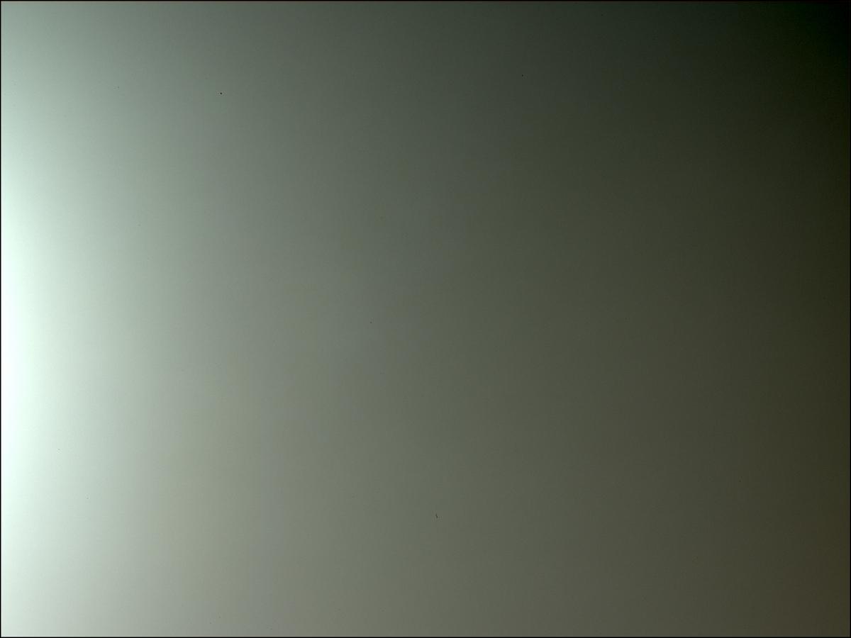This image was taken by MCZ_LEFT onboard NASA's Mars rover Perseverance on Sol 303