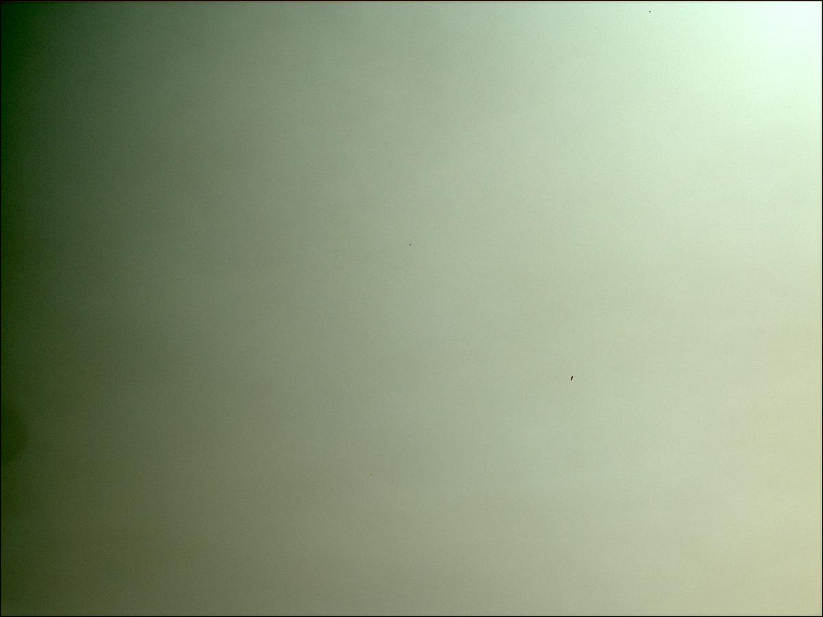 This image was taken by MCZ_RIGHT onboard NASA's Mars rover Perseverance on Sol 303