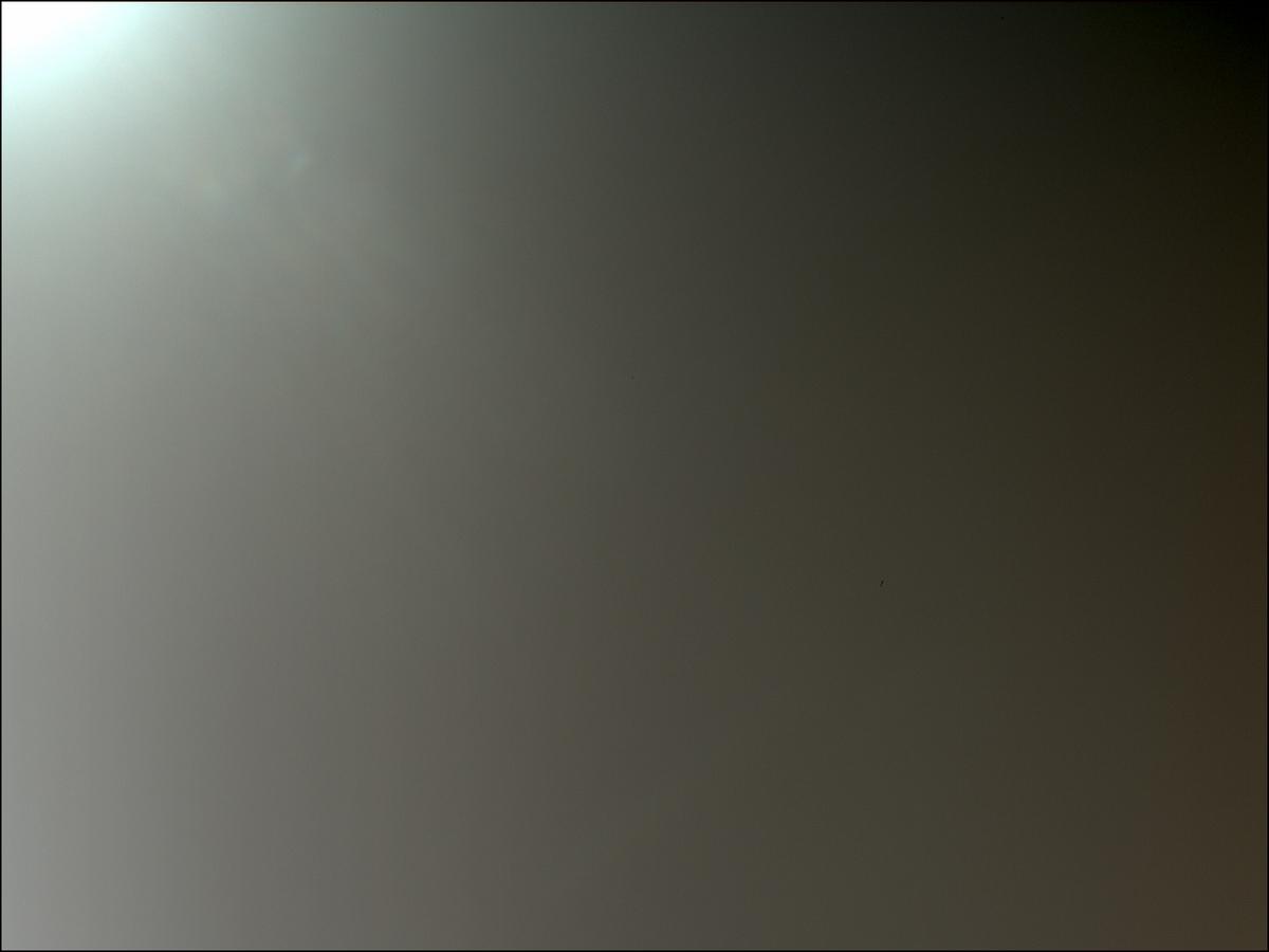 This image was taken by MCZ_RIGHT onboard NASA's Mars rover Perseverance on Sol 304