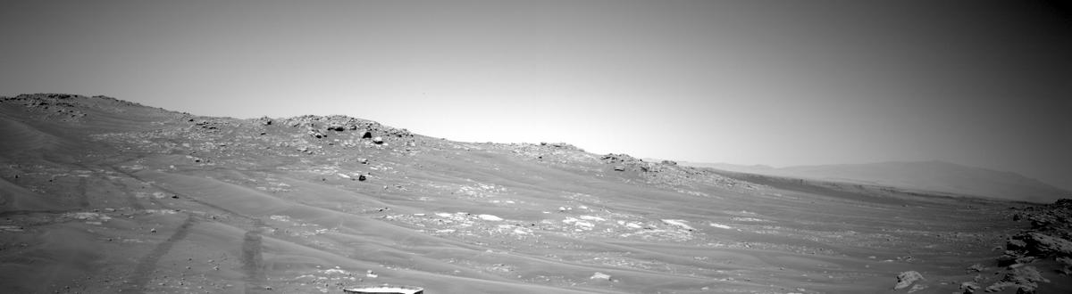 This image was taken by NAVCAM_LEFT onboard NASA's Mars rover Perseverance on Sol 306