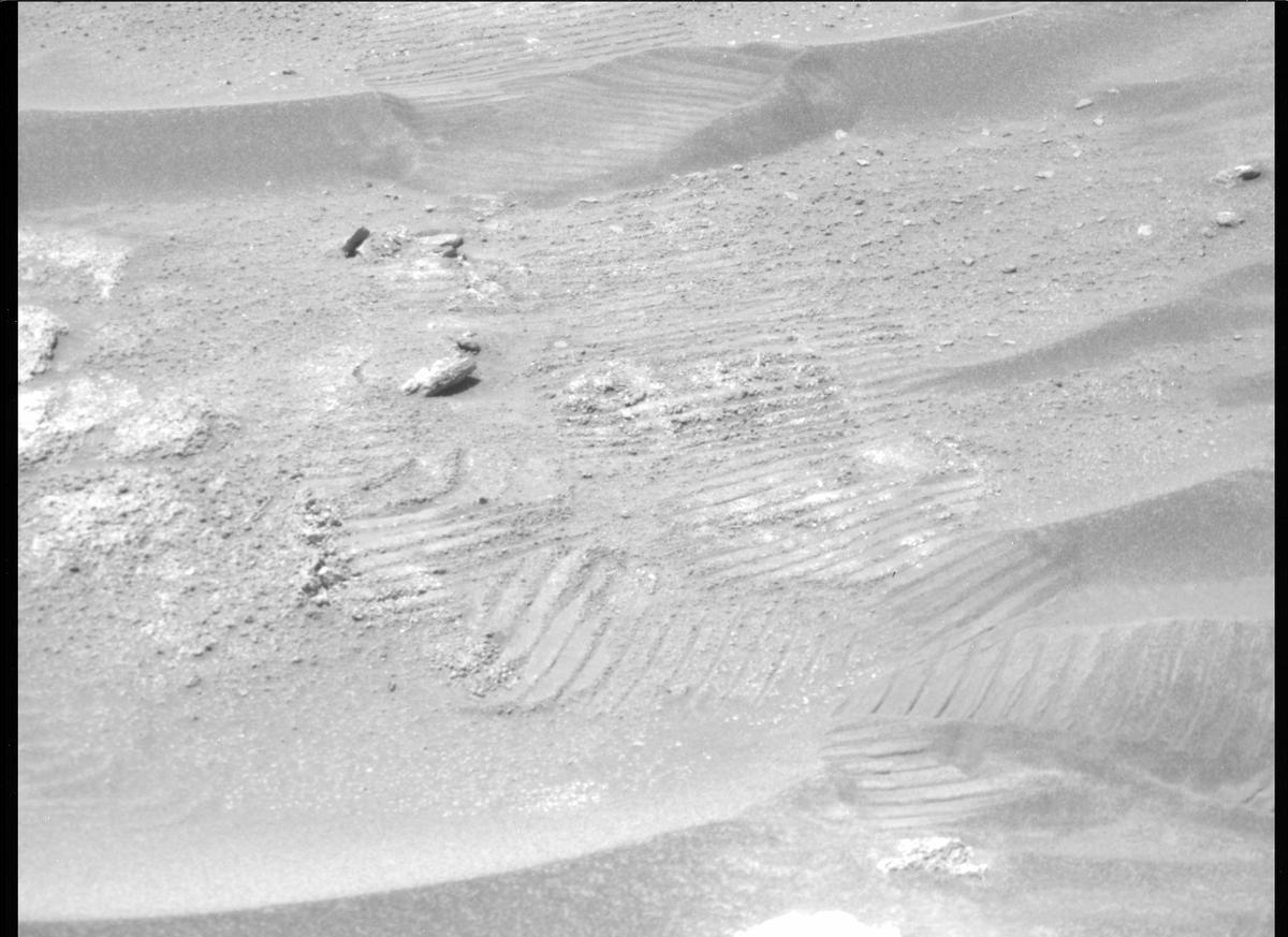 This image was taken by MCZ_RIGHT onboard NASA's Mars rover Perseverance on Sol 308
