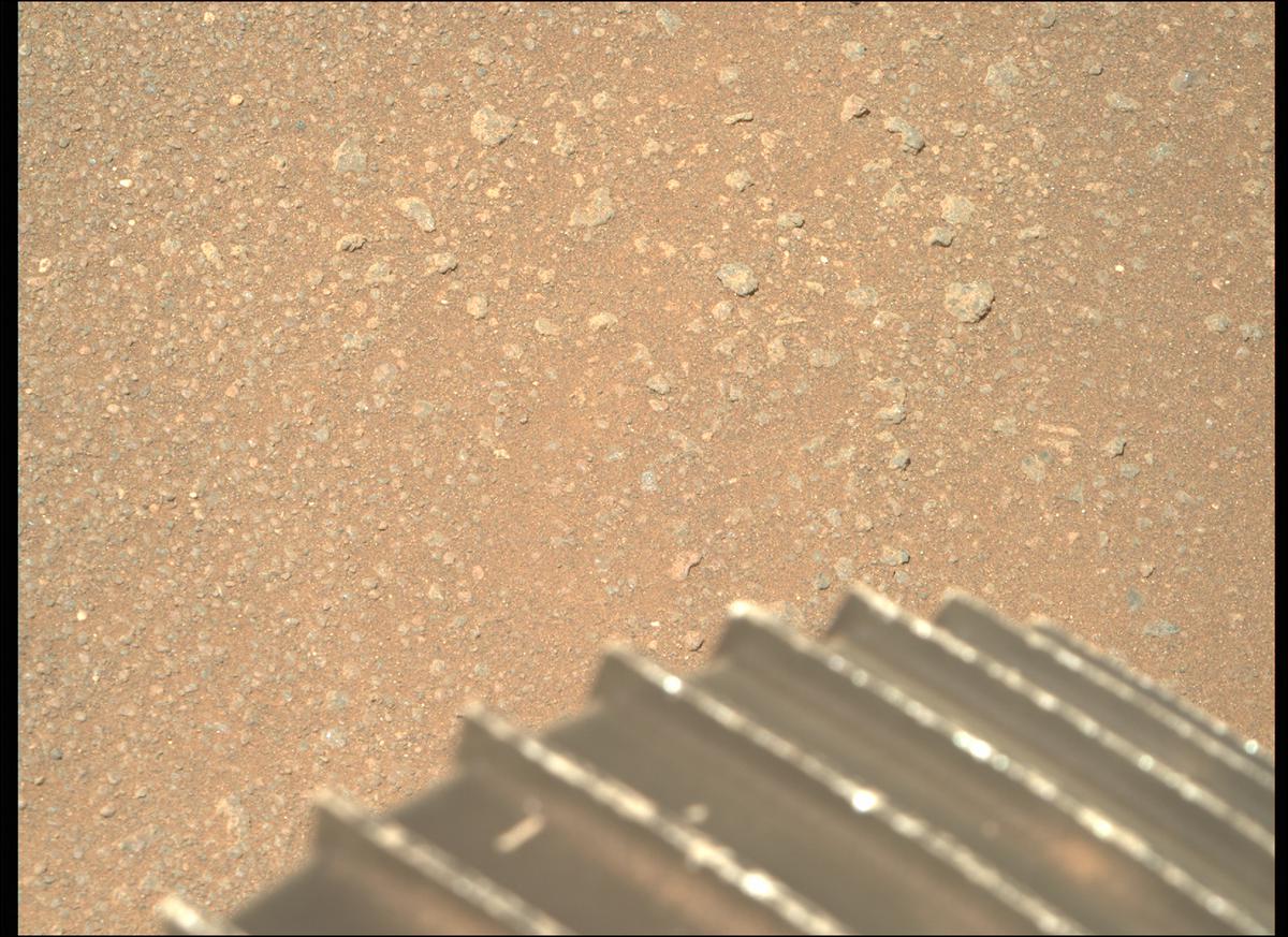 This image was taken by MCZ_RIGHT onboard NASA's Mars rover Perseverance on Sol 312