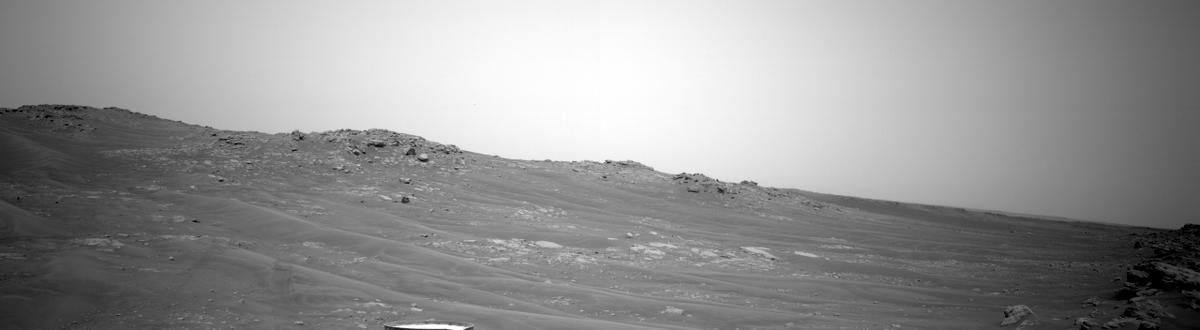 This image was taken by NAVCAM_LEFT onboard NASA's Mars rover Perseverance on Sol 315