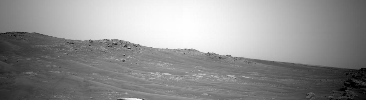 This image was taken by NAVCAM_LEFT onboard NASA's Mars rover Perseverance on Sol 315