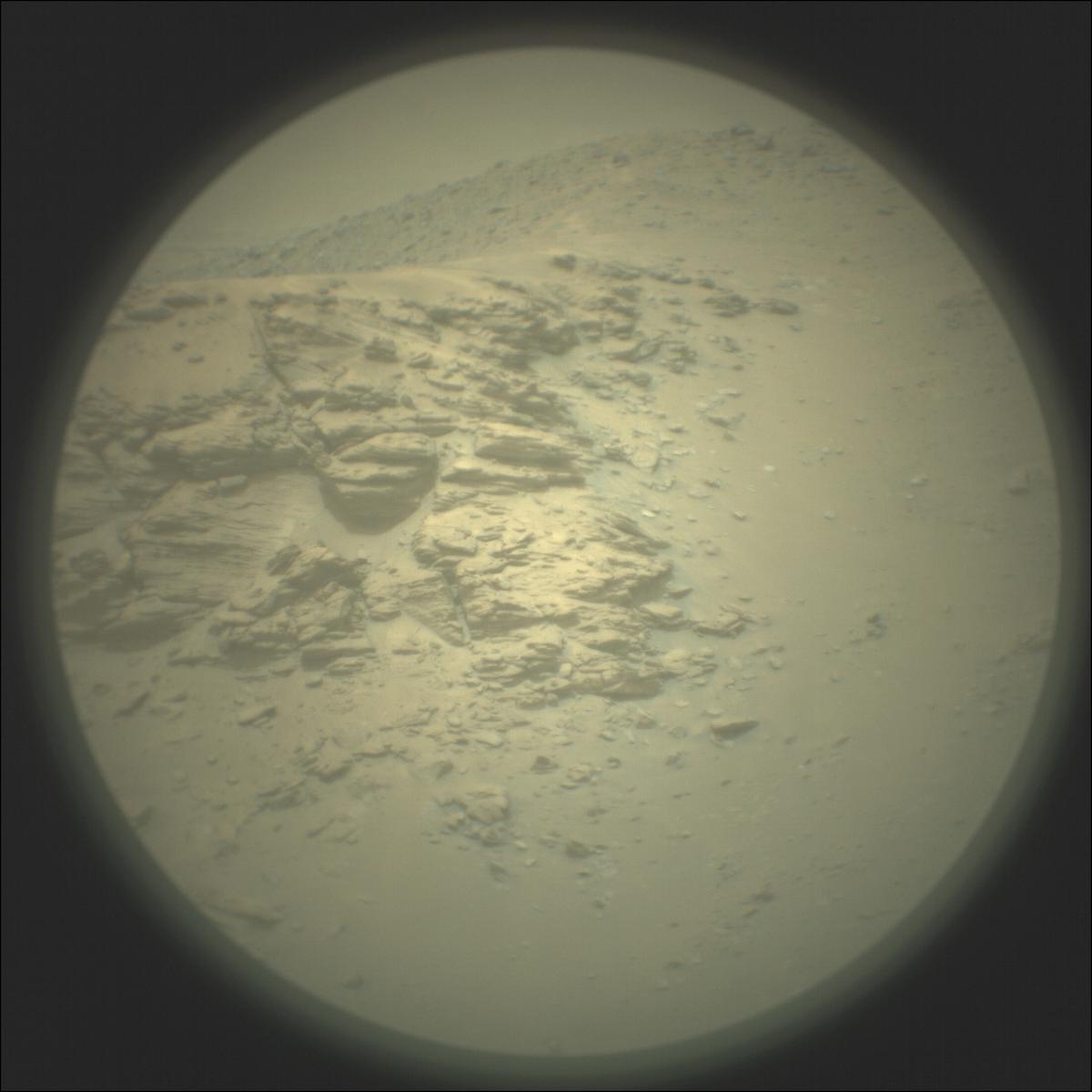 This image was taken by SUPERCAM_RMI onboard NASA's Mars rover Perseverance on Sol 316