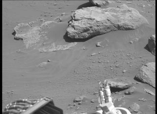 View image taken on Mars, Mars Perseverance Sol 320: Right Mastcam-Z Camera