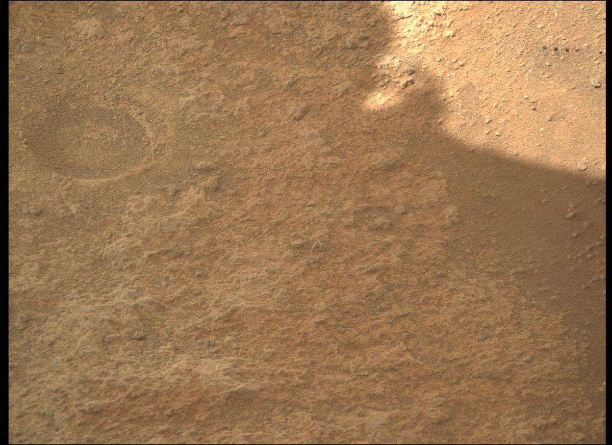 This image was taken by MCZ_RIGHT onboard NASA's Mars rover Perseverance on Sol 322