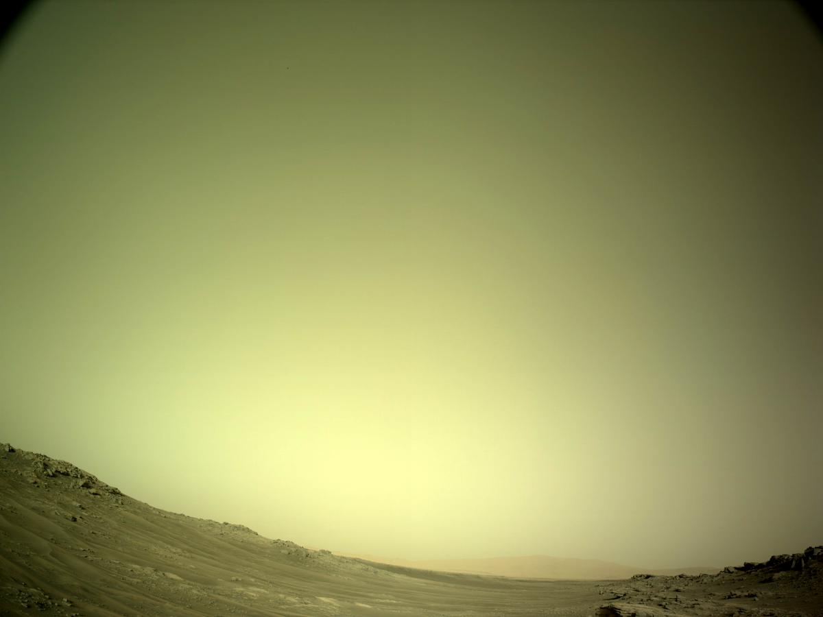 This image was taken by NAVCAM_LEFT onboard NASA's Mars rover Perseverance on Sol 324