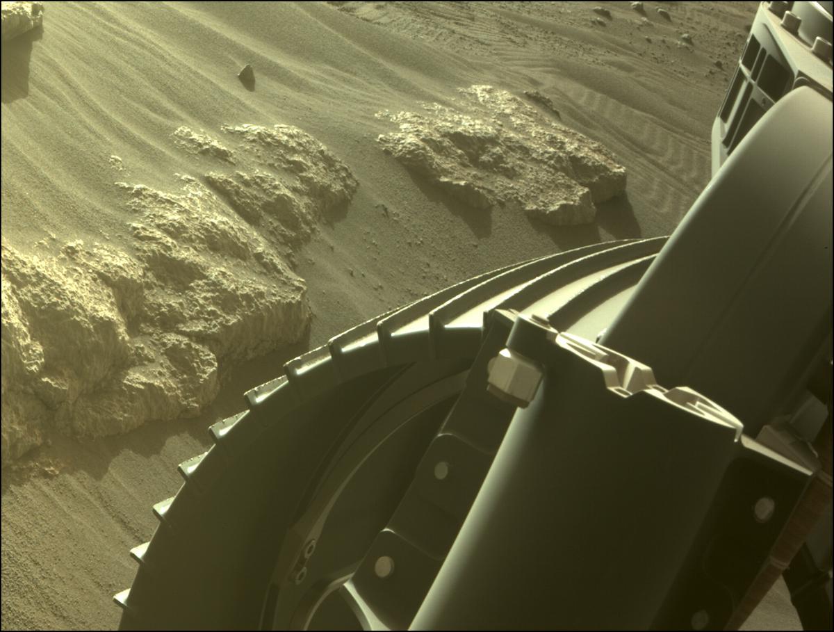 This image was taken by FRONT_HAZCAM_RIGHT_A onboard NASA's Mars rover Perseverance on Sol 325