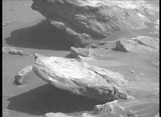 View image taken on Mars, Mars Perseverance Sol 328: Right Mastcam-Z Camera