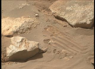 View image taken on Mars, Mars Perseverance Sol 329: Right Mastcam-Z Camera