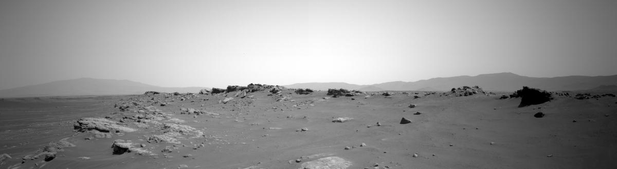 This image was taken by NAVCAM_LEFT onboard NASA's Mars rover Perseverance on Sol 337