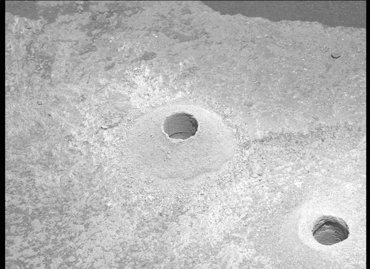 This image was taken by MCZ_LEFT onboard NASA's Mars rover Perseverance on Sol 339