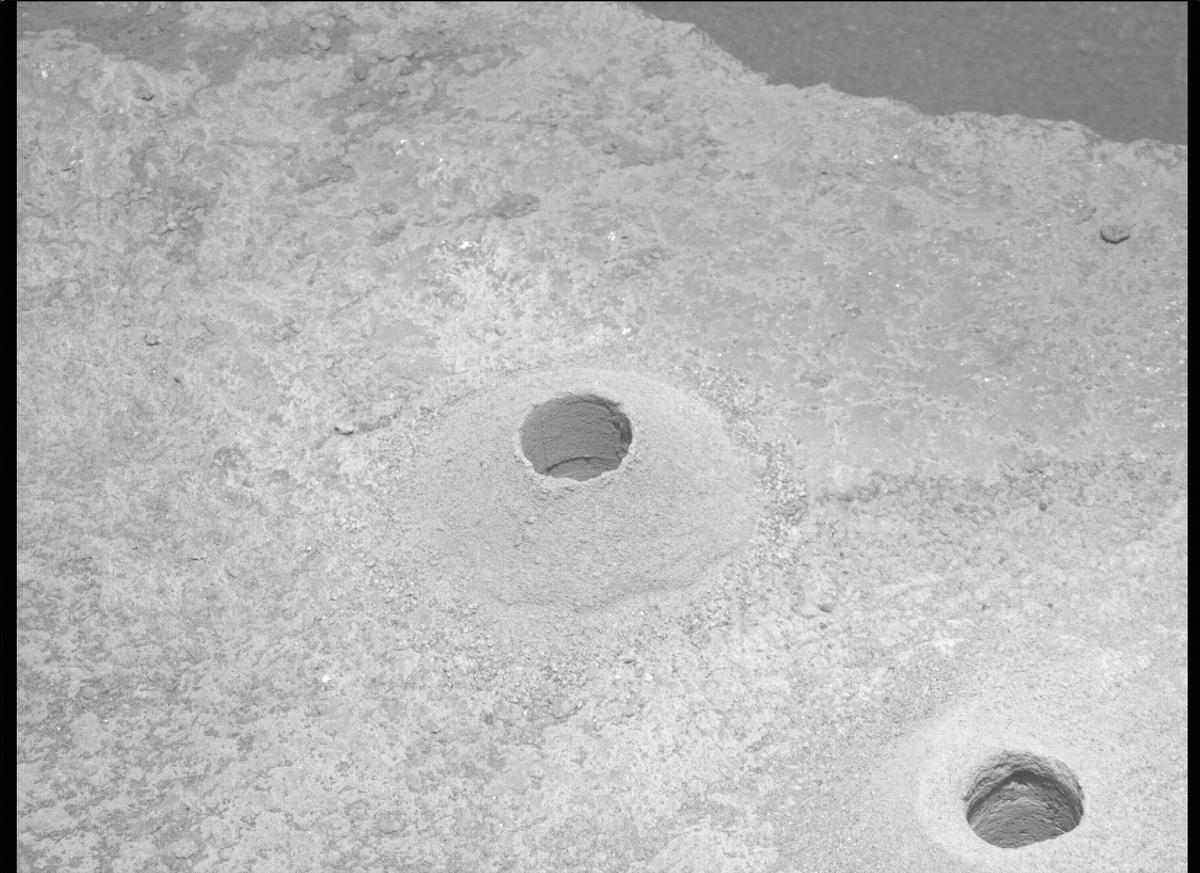 This image was taken by MCZ_RIGHT onboard NASA's Mars rover Perseverance on Sol 339