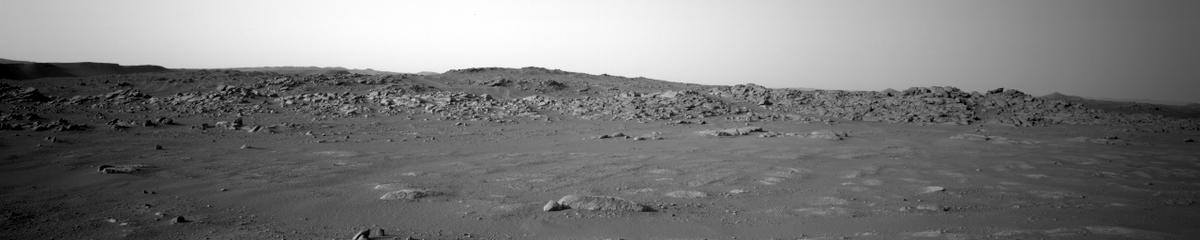 This image was taken by NAVCAM_LEFT onboard NASA's Mars rover Perseverance on Sol 340